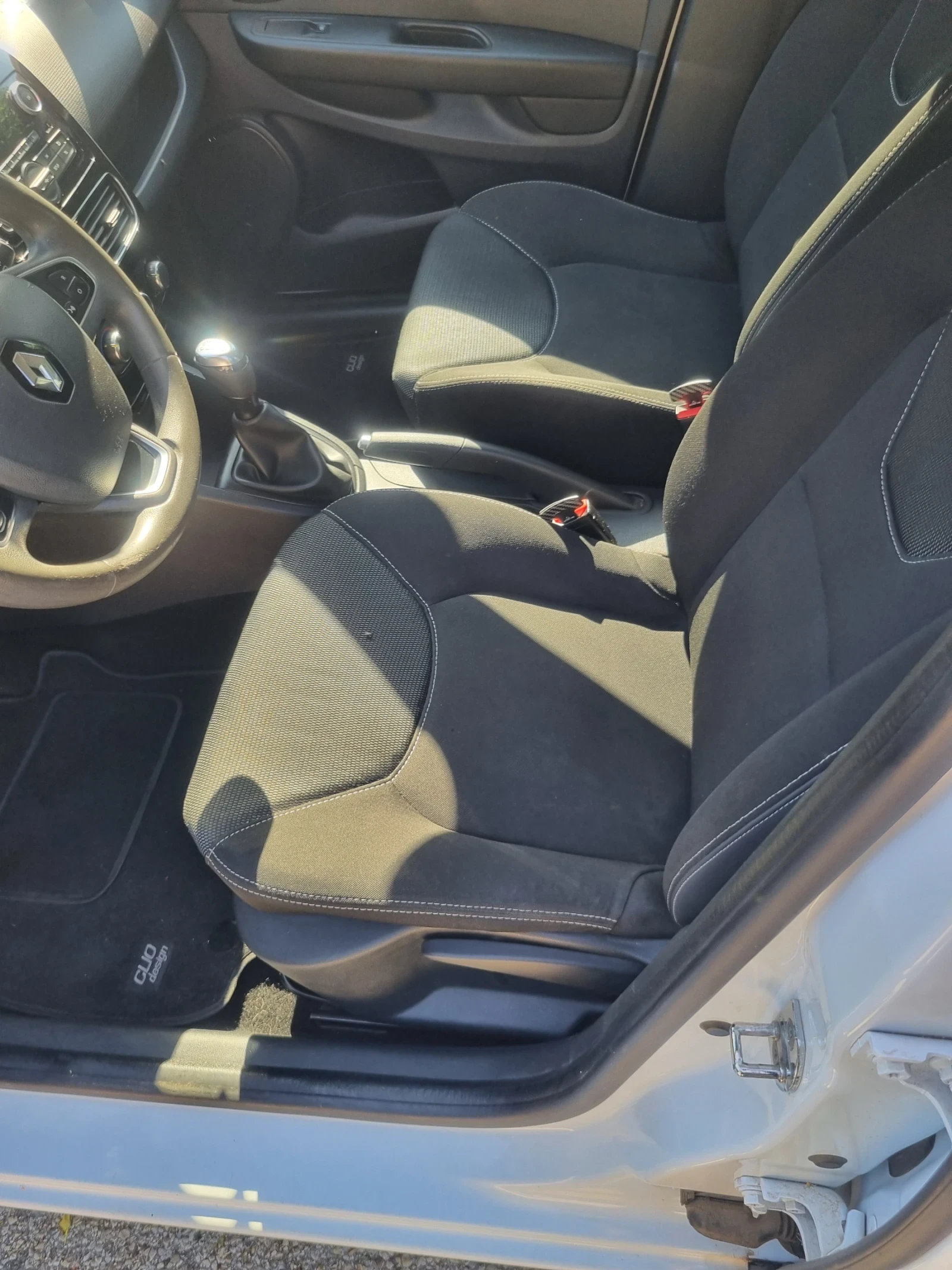 Renault Clio  - изображение 9