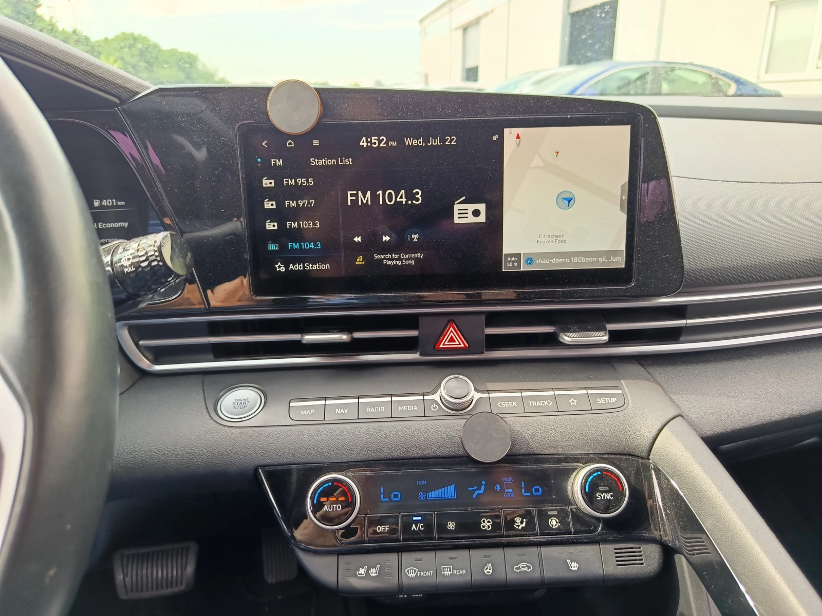 Hyundai Elantra CN7 HYBRID, снимка 12 - Автомобили и джипове - 54770133
