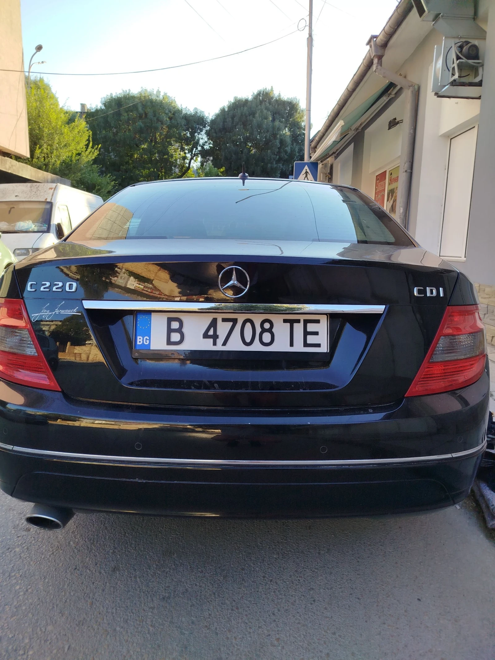 Mercedes-Benz C 220 Avantgarde  - изображение 10