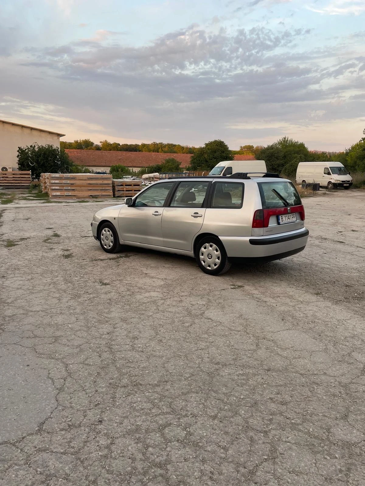 Seat Cordoba 1.4 - изображение 3