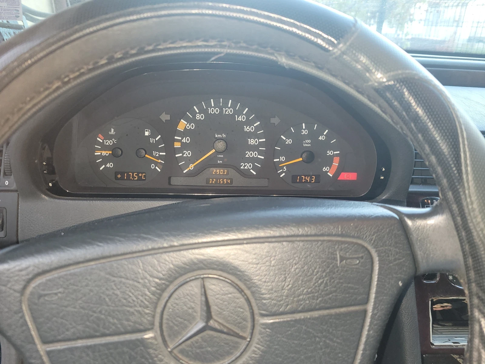 Mercedes-Benz C 220 С220D - изображение 6