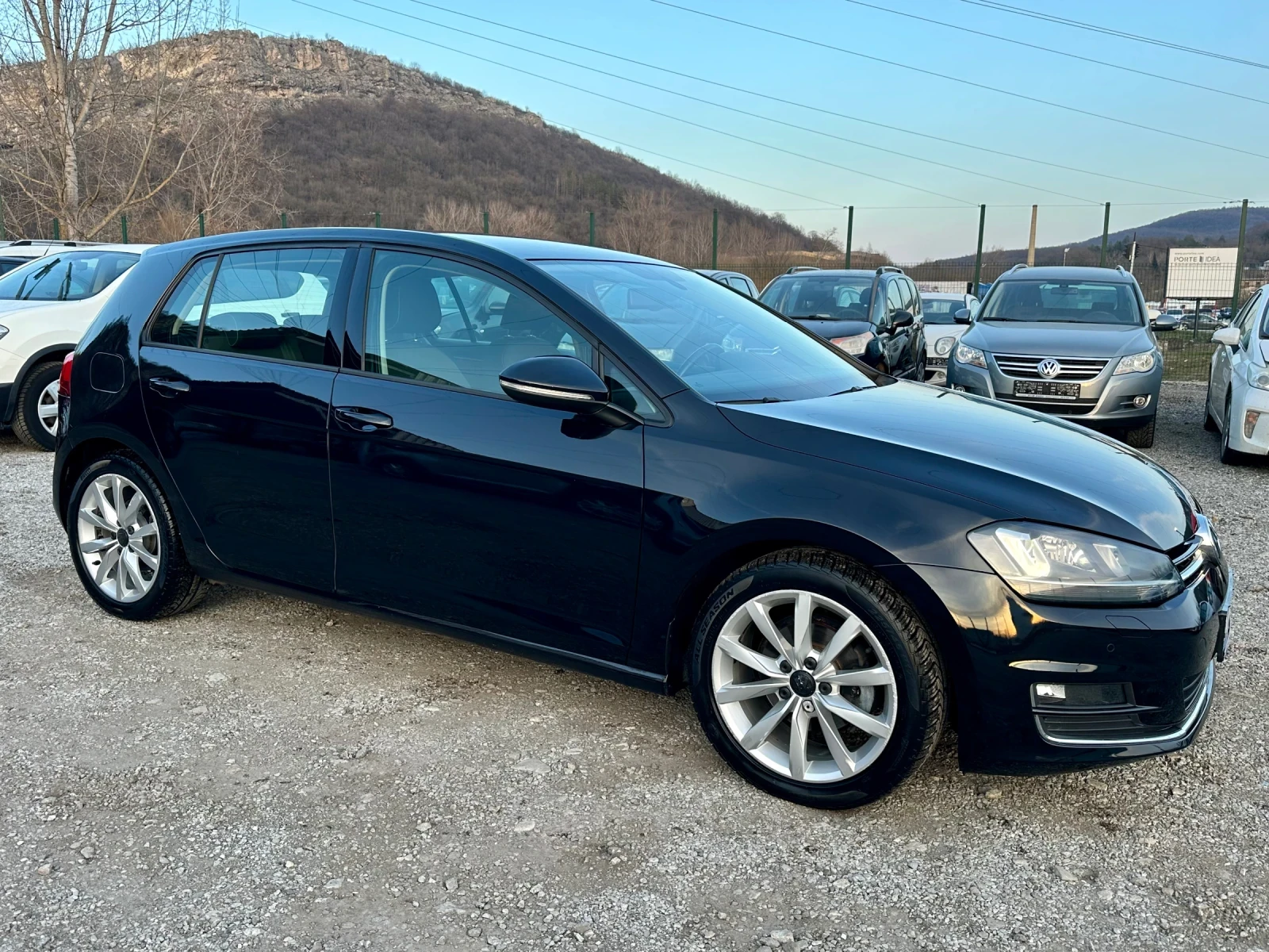 VW Golf 1.6TDI-DSG-AVTOMAT-HIGHLINE-BLUEMOTION, снимка 6 - Автомобили и джипове - 53715657