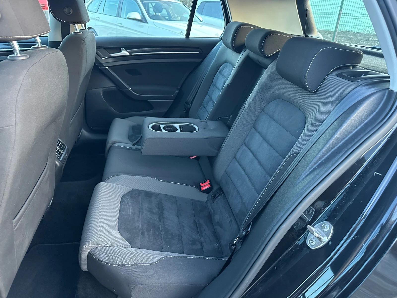 VW Golf 1.6TDI-DSG-AVTOMAT-HIGHLINE-BLUEMOTION, снимка 14 - Автомобили и джипове - 53715657