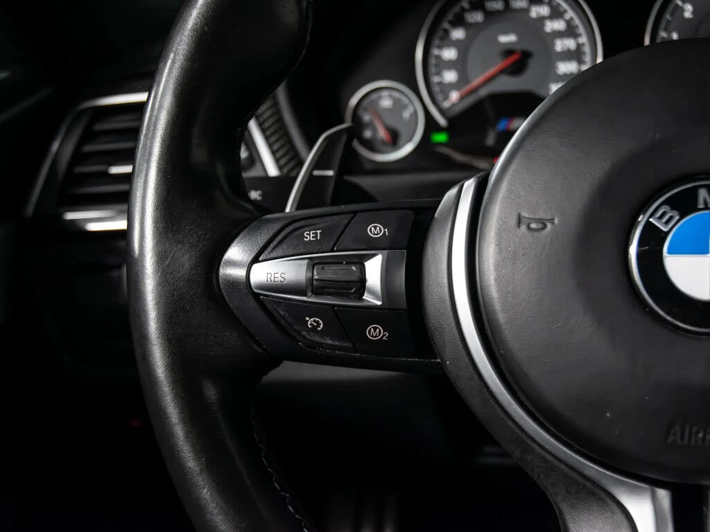 BMW M4 I * M-Package* * HeadUp* AвтоКредит* (ЦЕНА ДО БГ), снимка 11 - Автомобили и джипове - 53963885