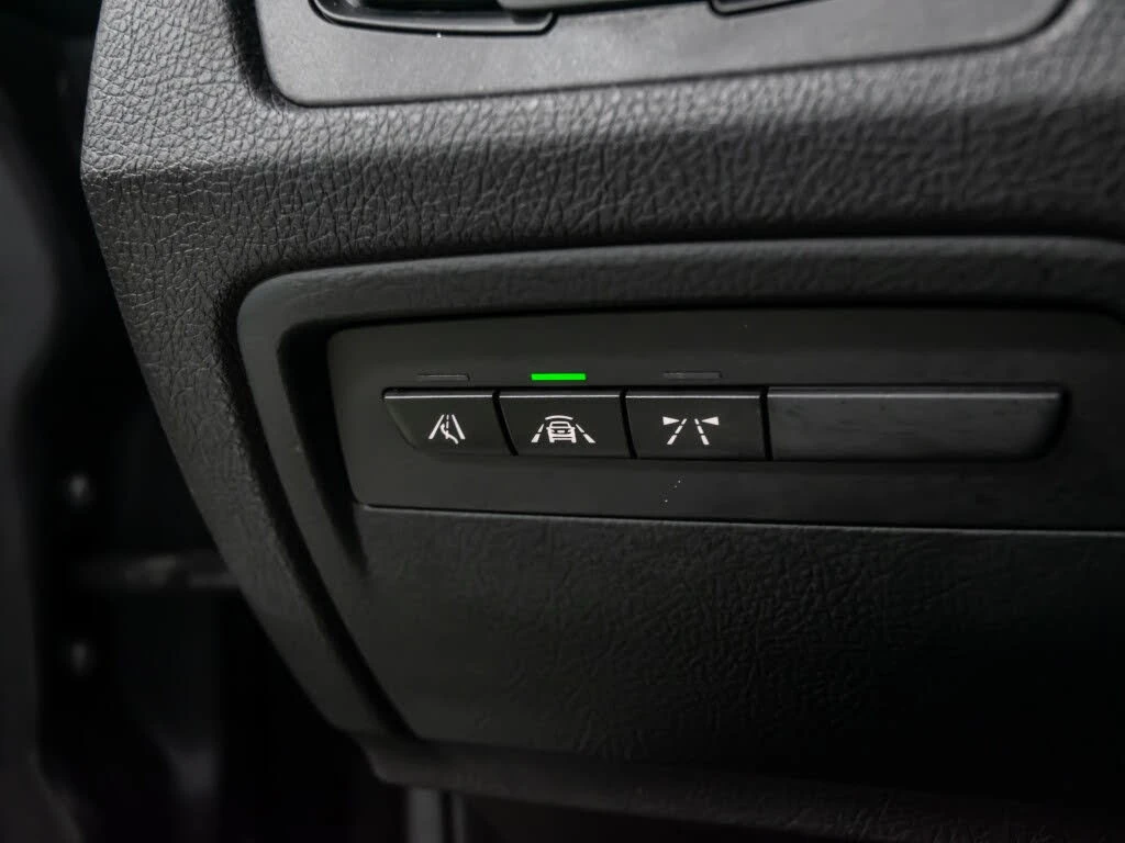 BMW M4 I * M-Package* * HeadUp* AвтоКредит* (ЦЕНА ДО БГ), снимка 15 - Автомобили и джипове - 53963885