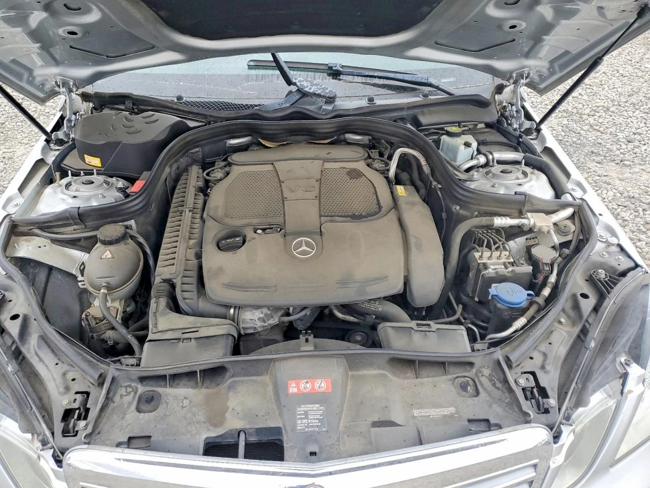 Mercedes-Benz E 350 3.5l 4Matic, снимка 11 - Автомобили и джипове - 54064344