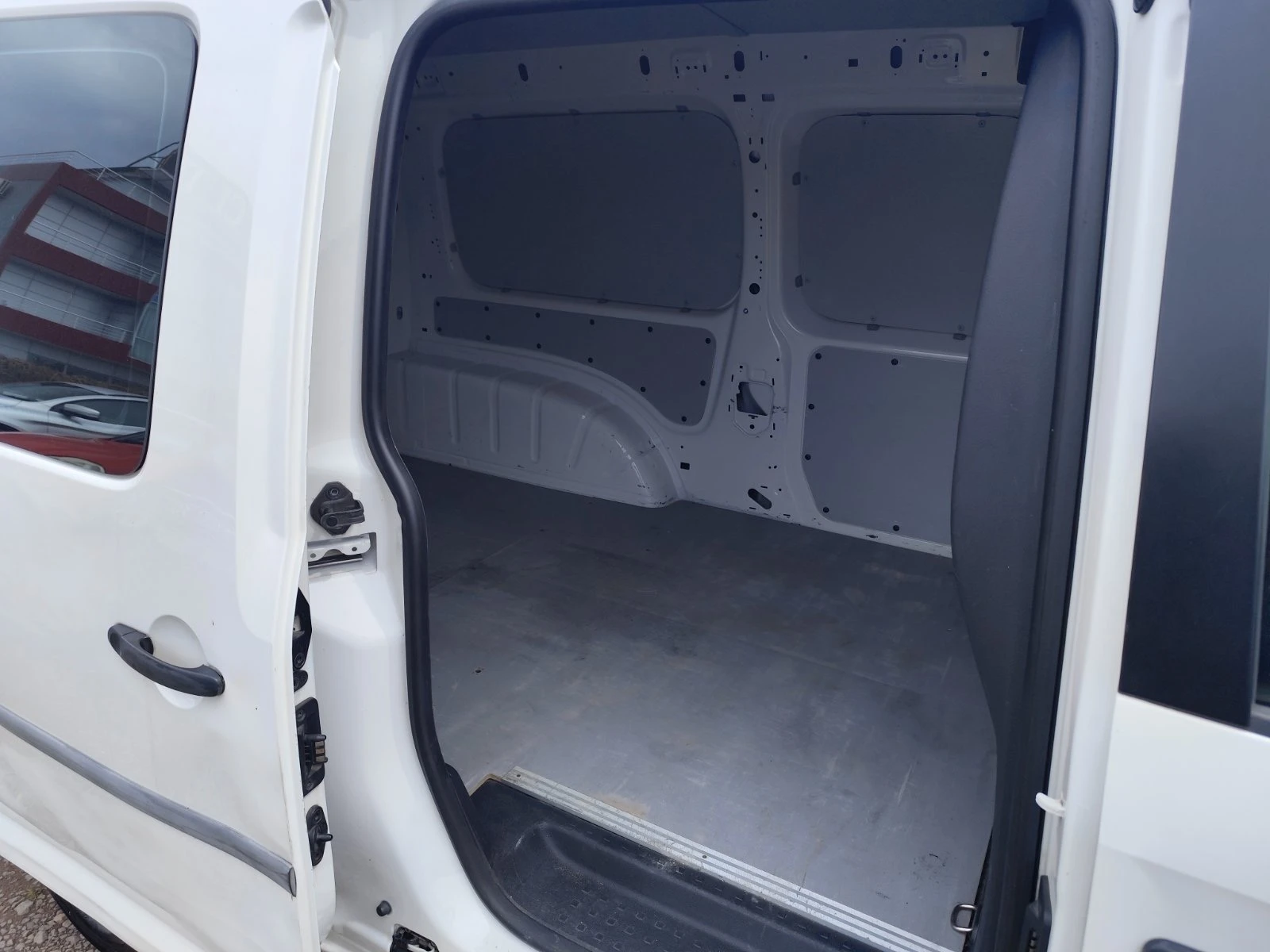 VW Caddy 1.4TSI BlueMotion Technology DSG | Mobile.bg � ����������� 10