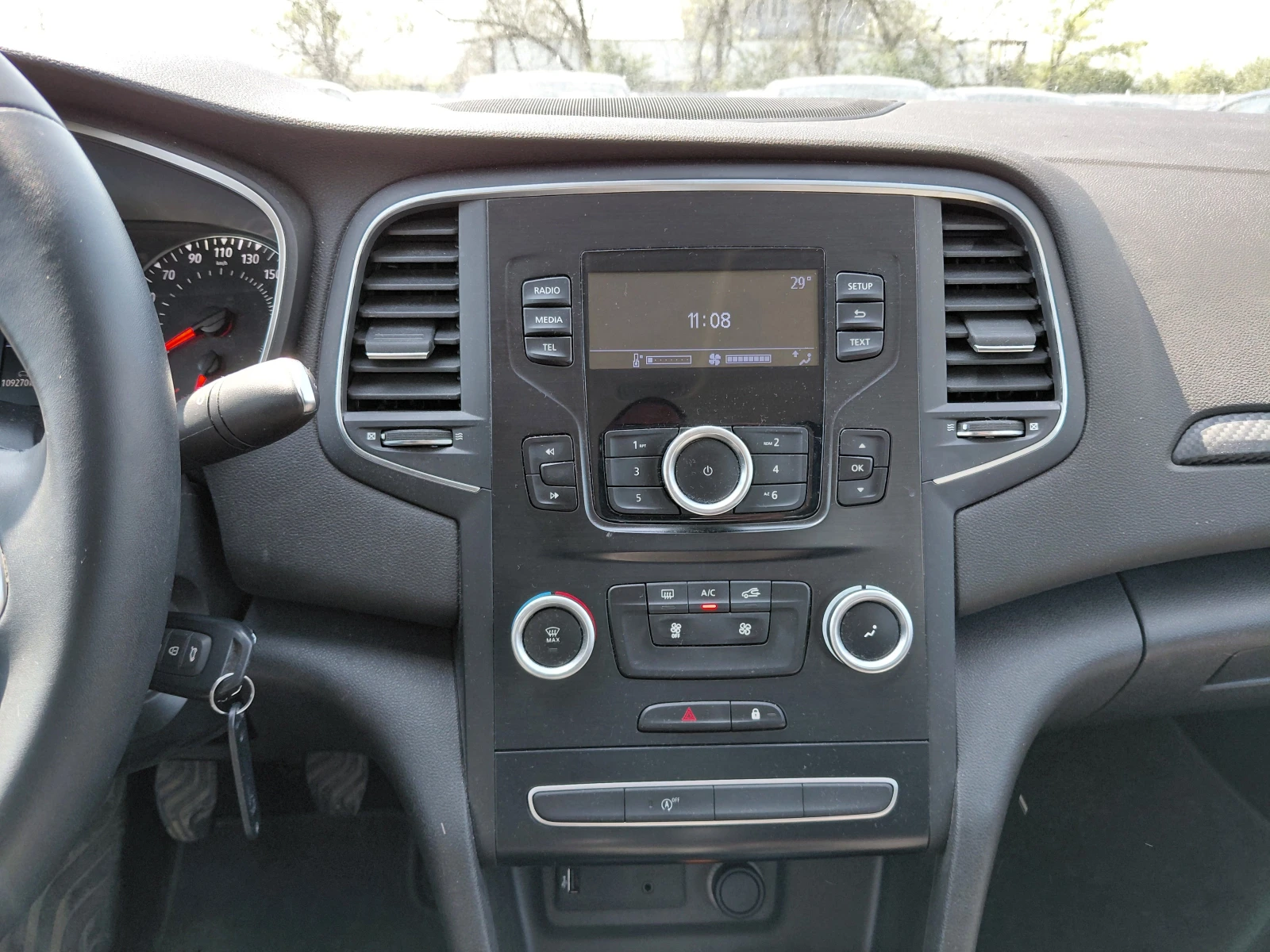 Renault Megane 1.3TCe/140�.�/Life | Mobile.bg � ����������� 11