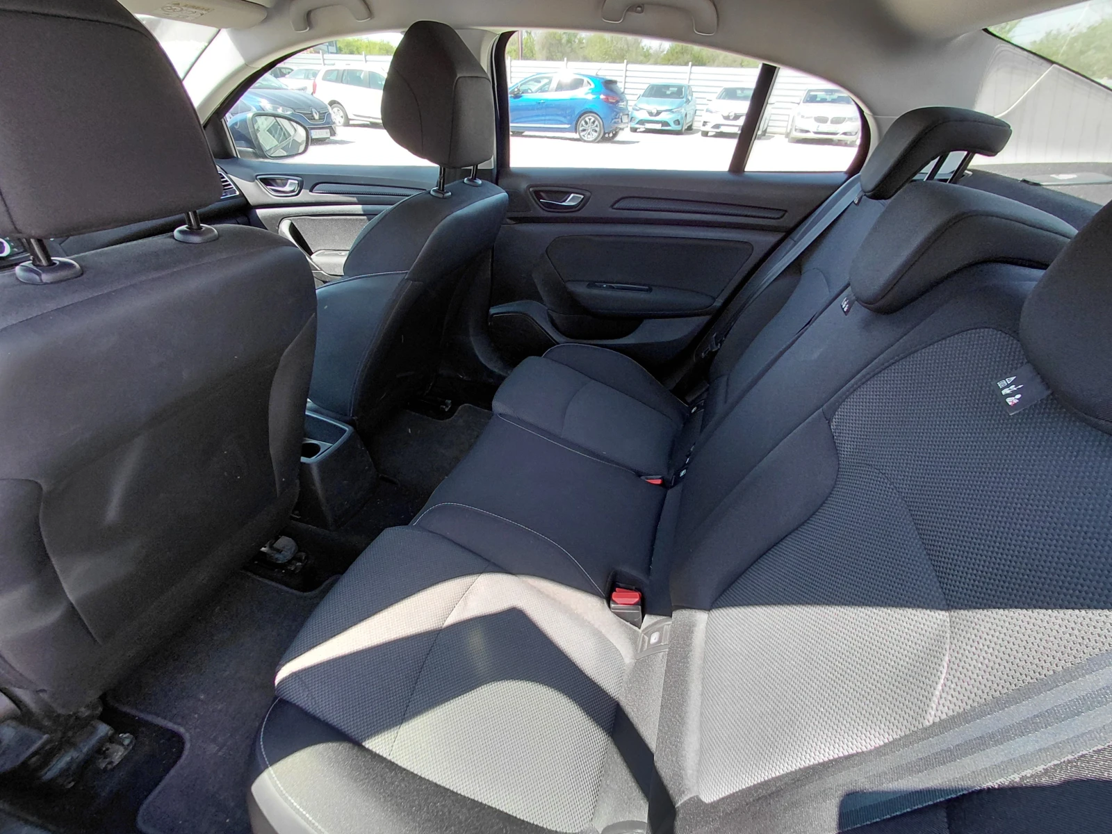 Renault Megane 1.3TCe/140�.�/Life | Mobile.bg � ����������� 15