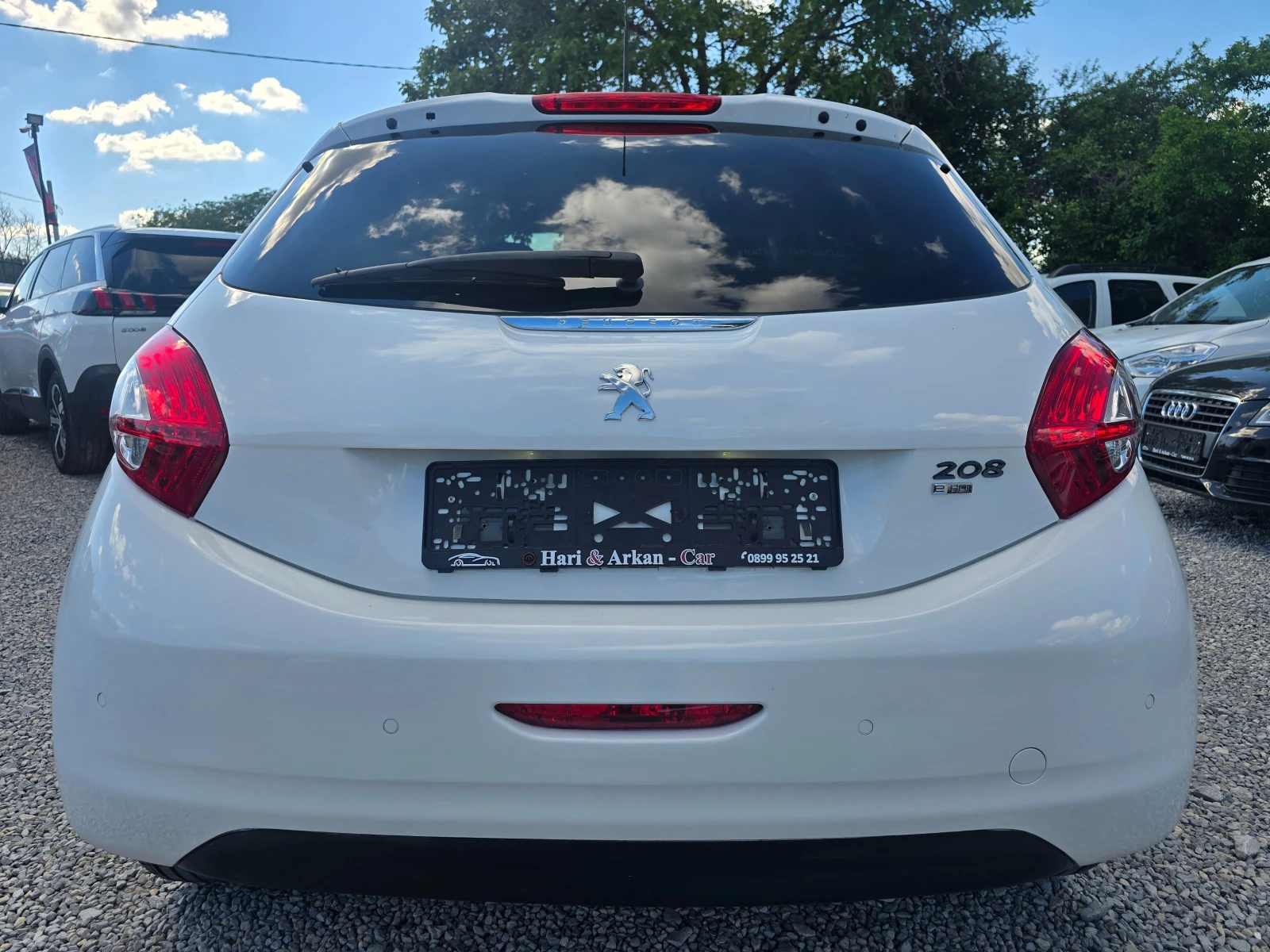Peugeot 208 1.4HDI-FACE-AVTOMAT-PANORAMA, снимка 5 - Автомобили и джипове - 54595447