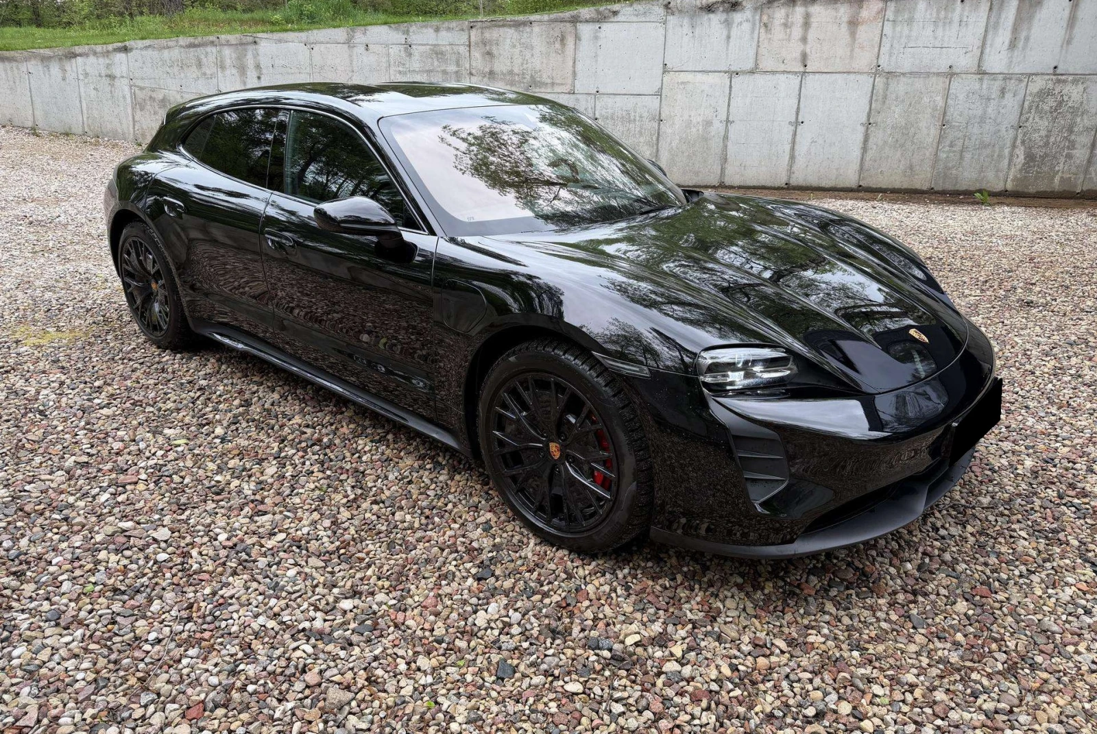 Porsche Taycan GTS Sport Turismo