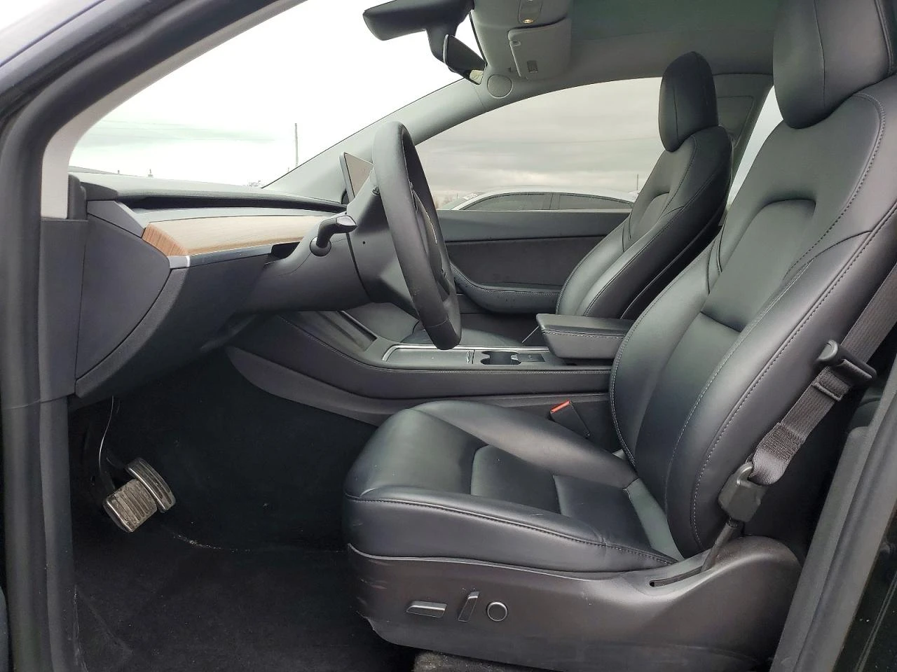 Tesla Model Y, снимка 7 - Автомобили и джипове - 54663750