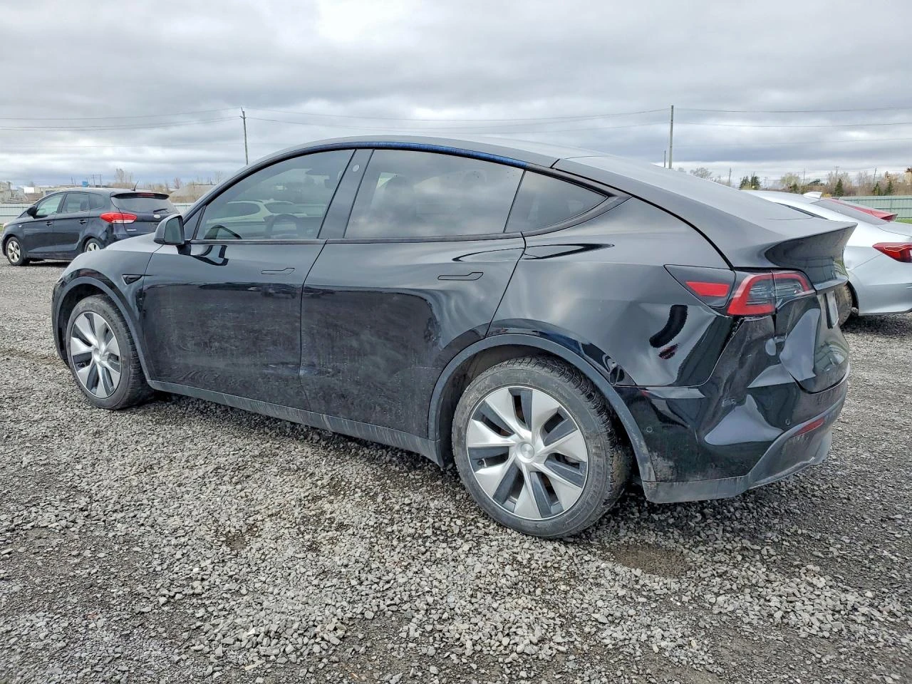 Tesla Model Y, снимка 2 - Автомобили и джипове - 54663750