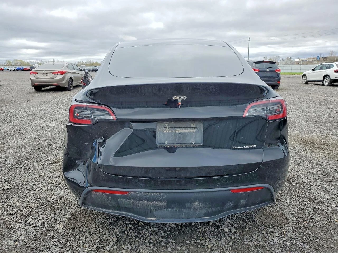 Tesla Model Y, снимка 6 - Автомобили и джипове - 54663750