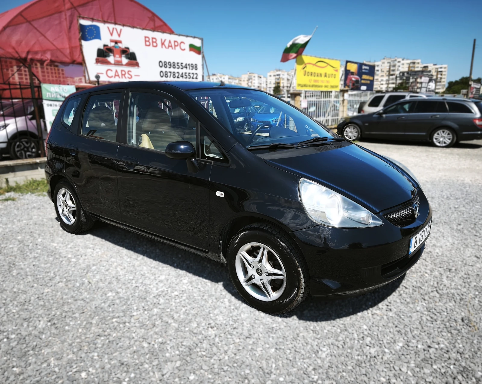 Honda Jazz 1.3i КЛИМАТИК - РЕГИСТРИРАН, снимка 3 - Автомобили и джипове - 55152522