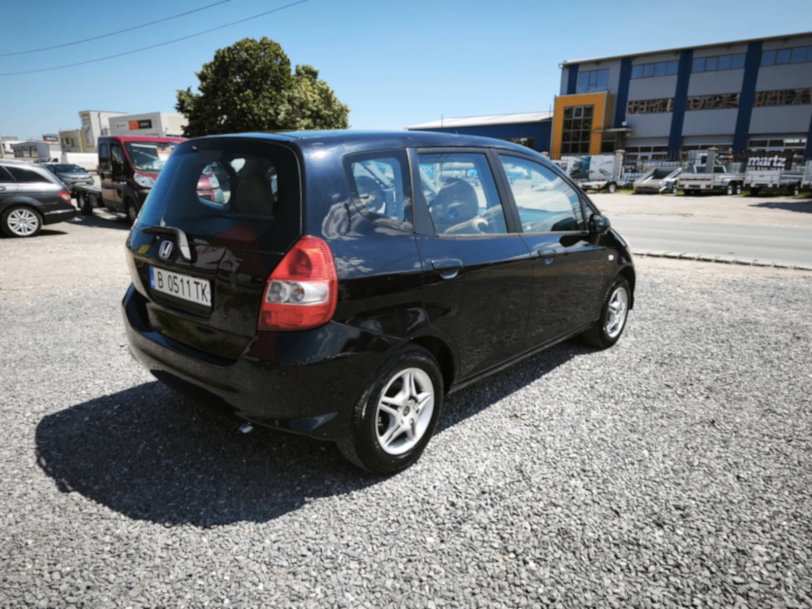 Honda Jazz 1.3i КЛИМАТИК - РЕГИСТРИРАН, снимка 4 - Автомобили и джипове - 55152522