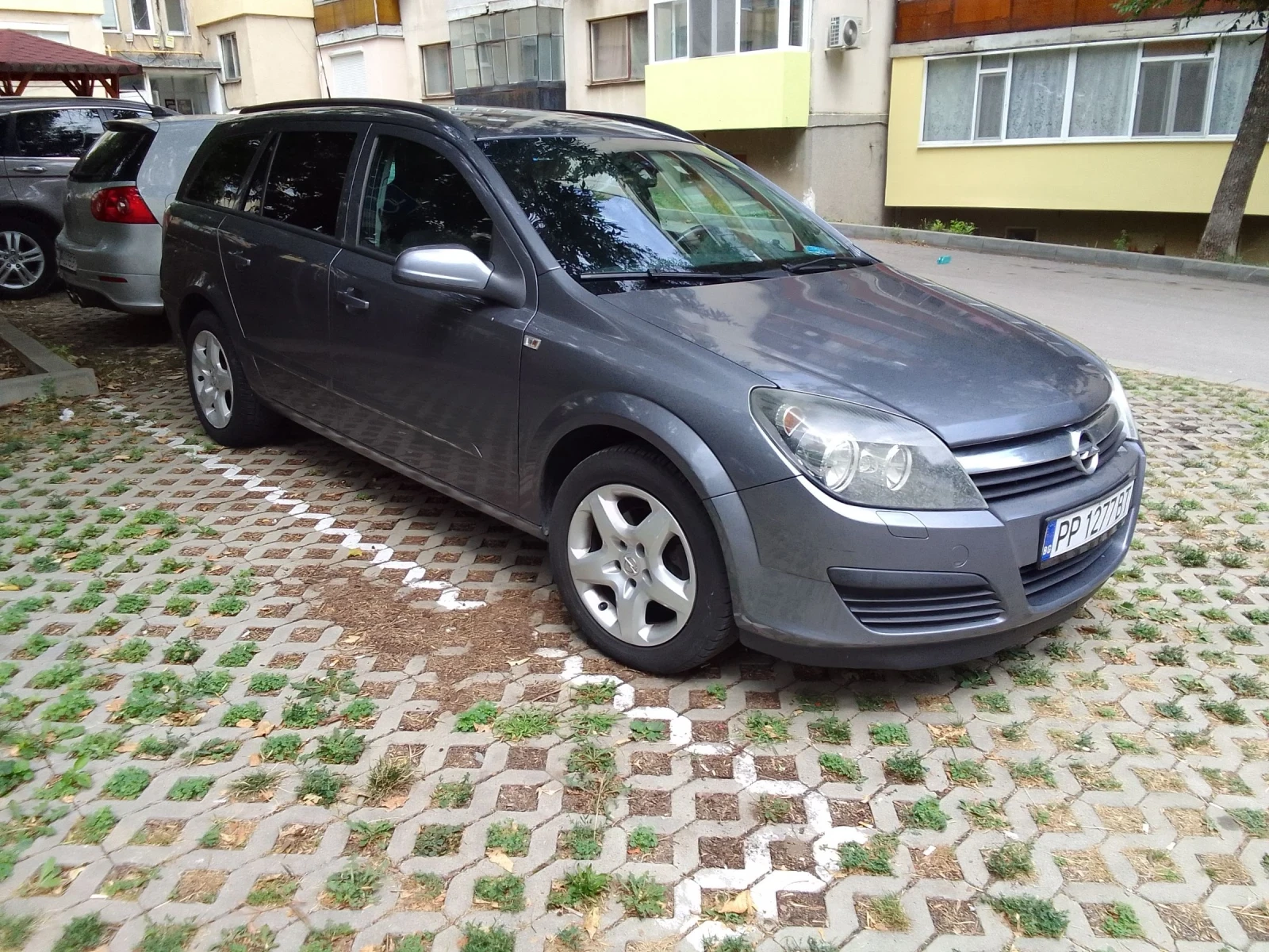 Opel Astra 1.7 cdti, снимка 2 - Автомобили и джипове - 55433256