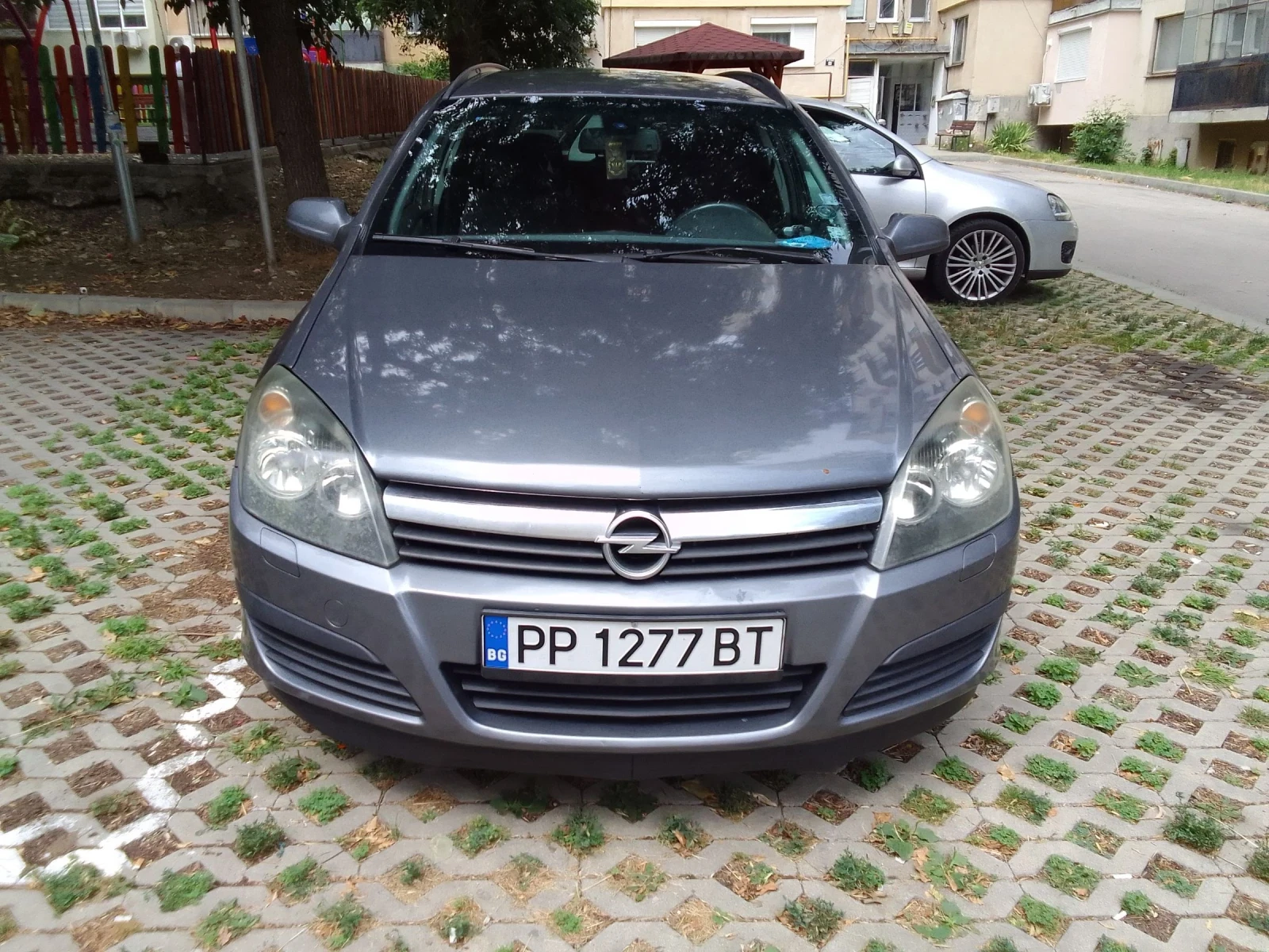Opel Astra 1.7 cdti, снимка 3 - Автомобили и джипове - 55433256