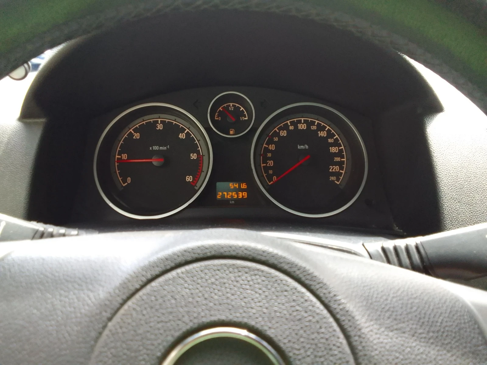 Opel Astra 1.7 cdti, снимка 7 - Автомобили и джипове - 55433256