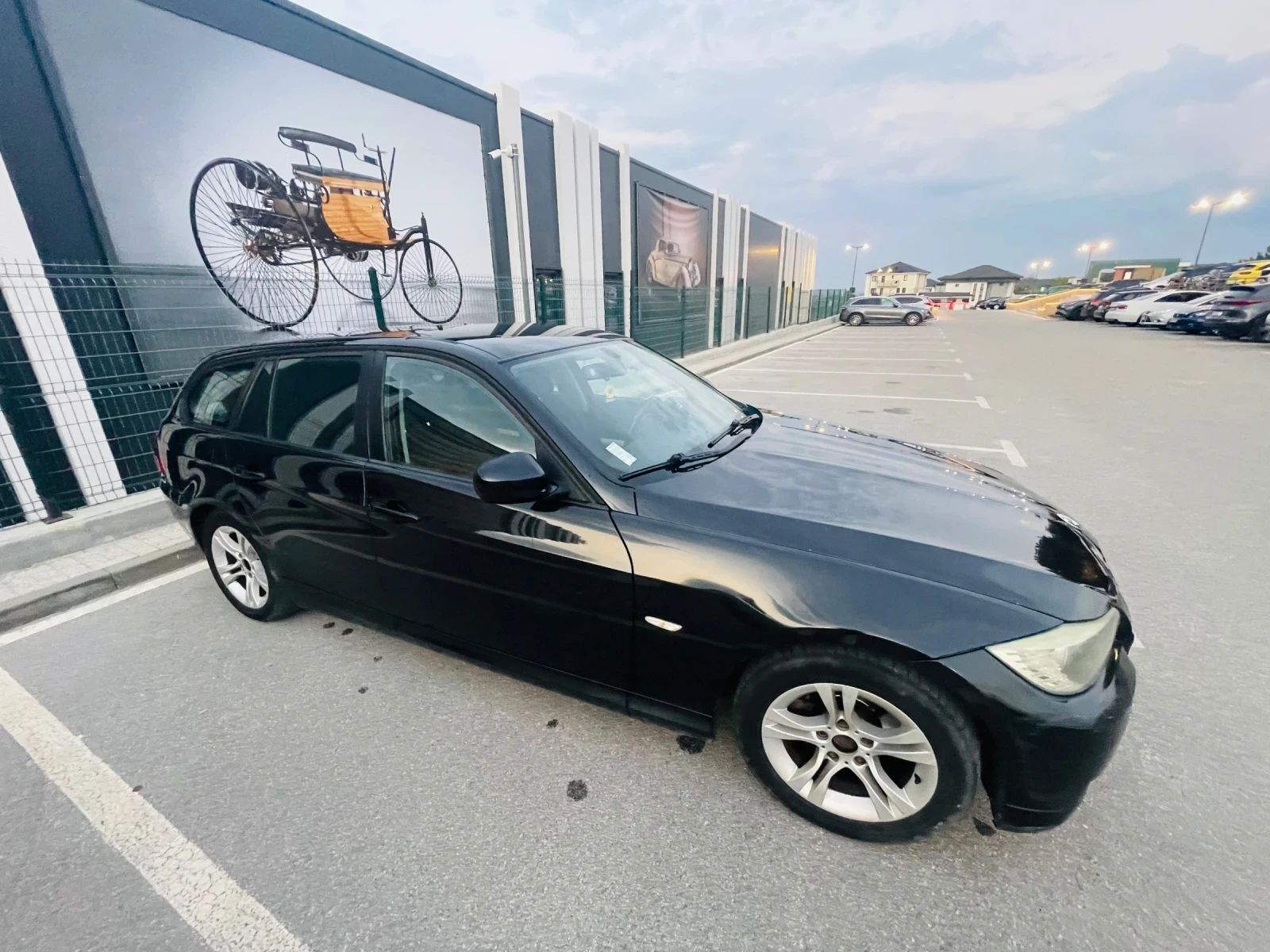BMW 318 E91, снимка 11 - Автомобили и джипове - 55578746