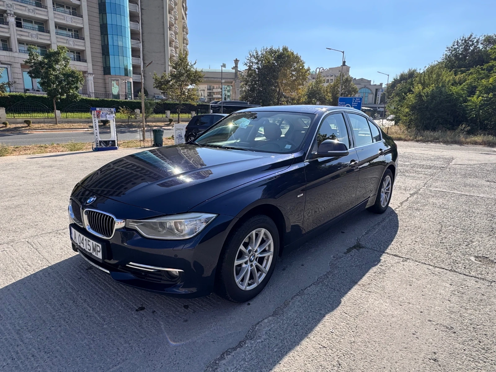 BMW 320, снимка 8 - Автомобили и джипове - 55871661