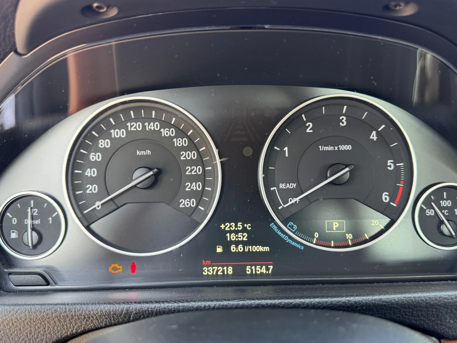 BMW 320, снимка 15 - Автомобили и джипове - 55871661