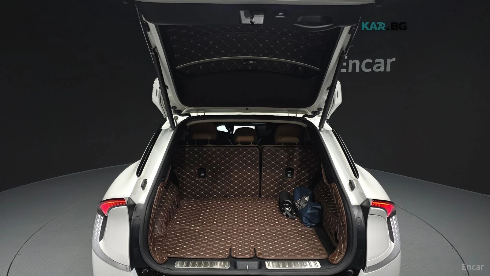 Kia EV6 2023* LONG RANGE EARTH* DIS* 360* ОБДУХ* КРАЙНА ЦЕ, снимка 17 - Автомобили и джипове - 56086746