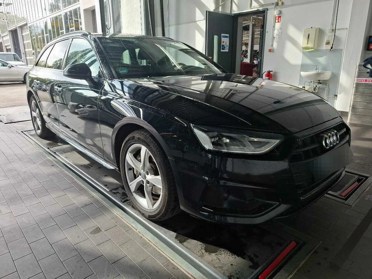 Audi A4 Avant 40 TDI LED Navi