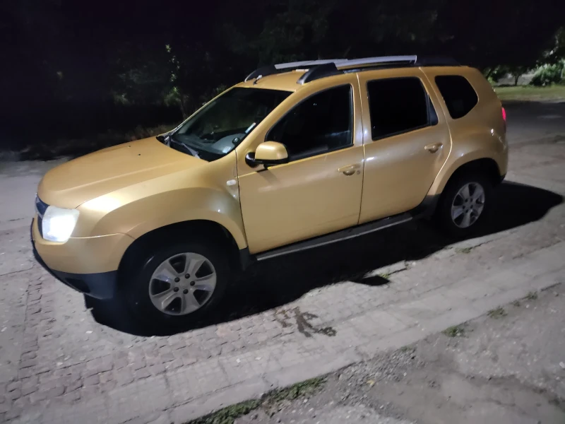 Dacia Duster SUV , снимка 13 - Автомобили и джипове - 52035931