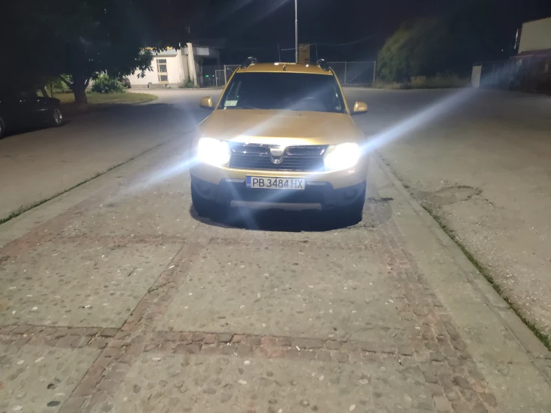 Dacia Duster SUV , снимка 9 - Автомобили и джипове - 52035931