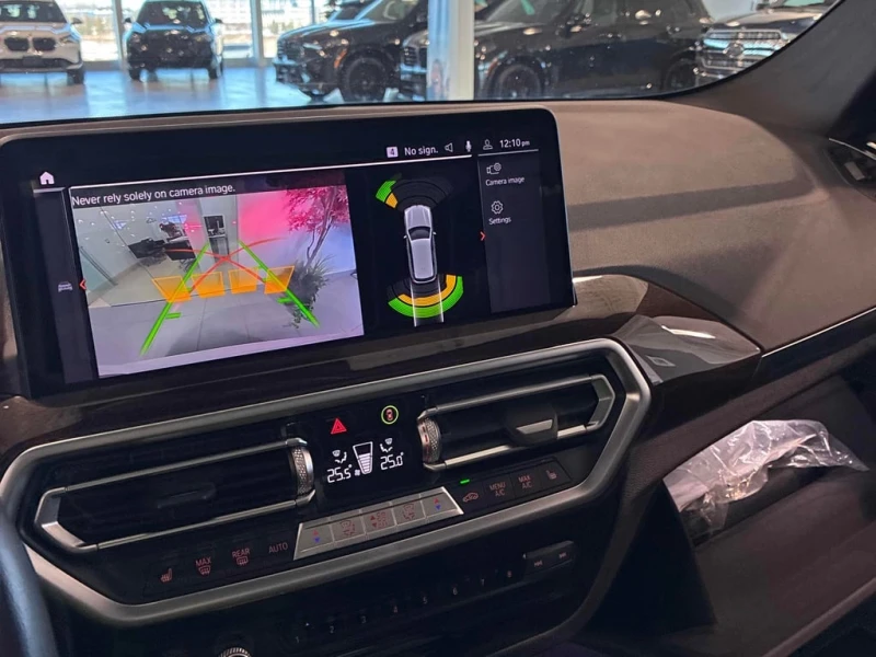 BMW X3 2024 xDrive30i * CARFAX * БЕЗ ПЪРВОНАЧАЛНА ВНОСКА, снимка 16 - Автомобили и джипове - 52916825