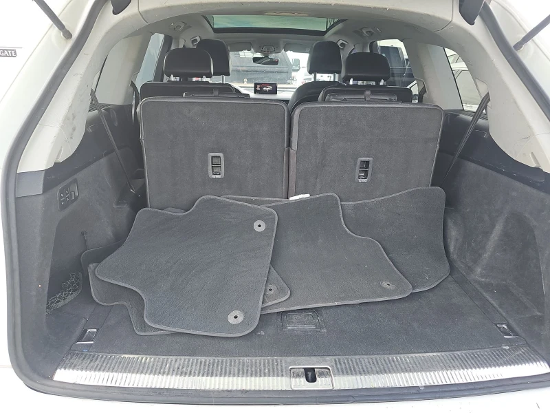 Audi Q7 3.0T Premium Plus QUATTRO | 7 МЕСТА | ПАНОРАМА | , снимка 17 - Автомобили и джипове - 53326880