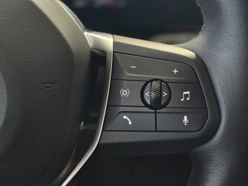 BMW X1 xDrive* АвтоКредит* (ЦЕНА ДО БГ), снимка 12 - Автомобили и джипове - 53358799