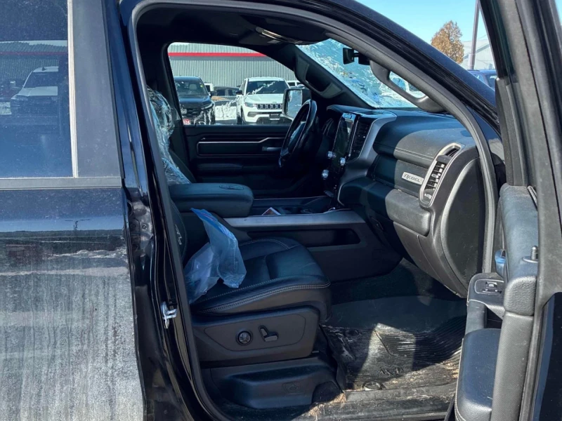 Dodge RAM 1500 Rebel* Keyless Entry* Подгрев* Back cam* , снимка 11 - Автомобили и джипове - 53471902