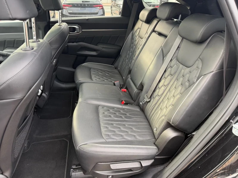 Kia Sorento 2.2CRDI/197HP/4X4/SPIRIT/CAN/NAVI/LED/ACC/953v, снимка 12 - Автомобили и джипове - 53512499