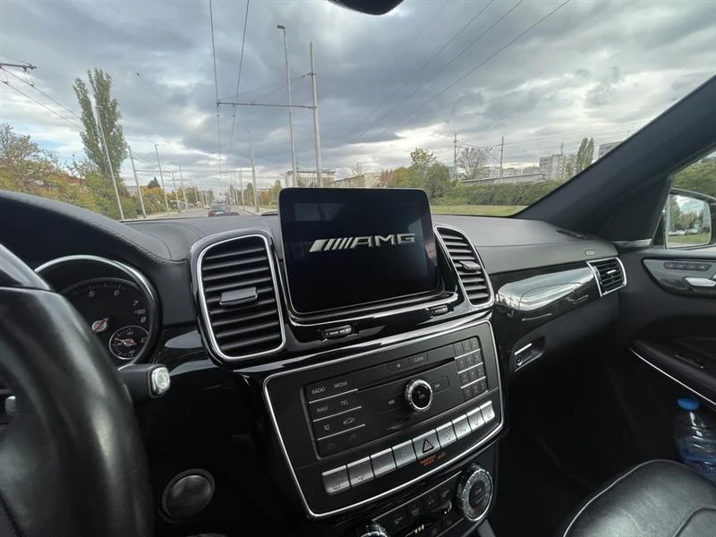 Mercedes-Benz GLS 500 Night package, снимка 12 - Автомобили и джипове - 52460459