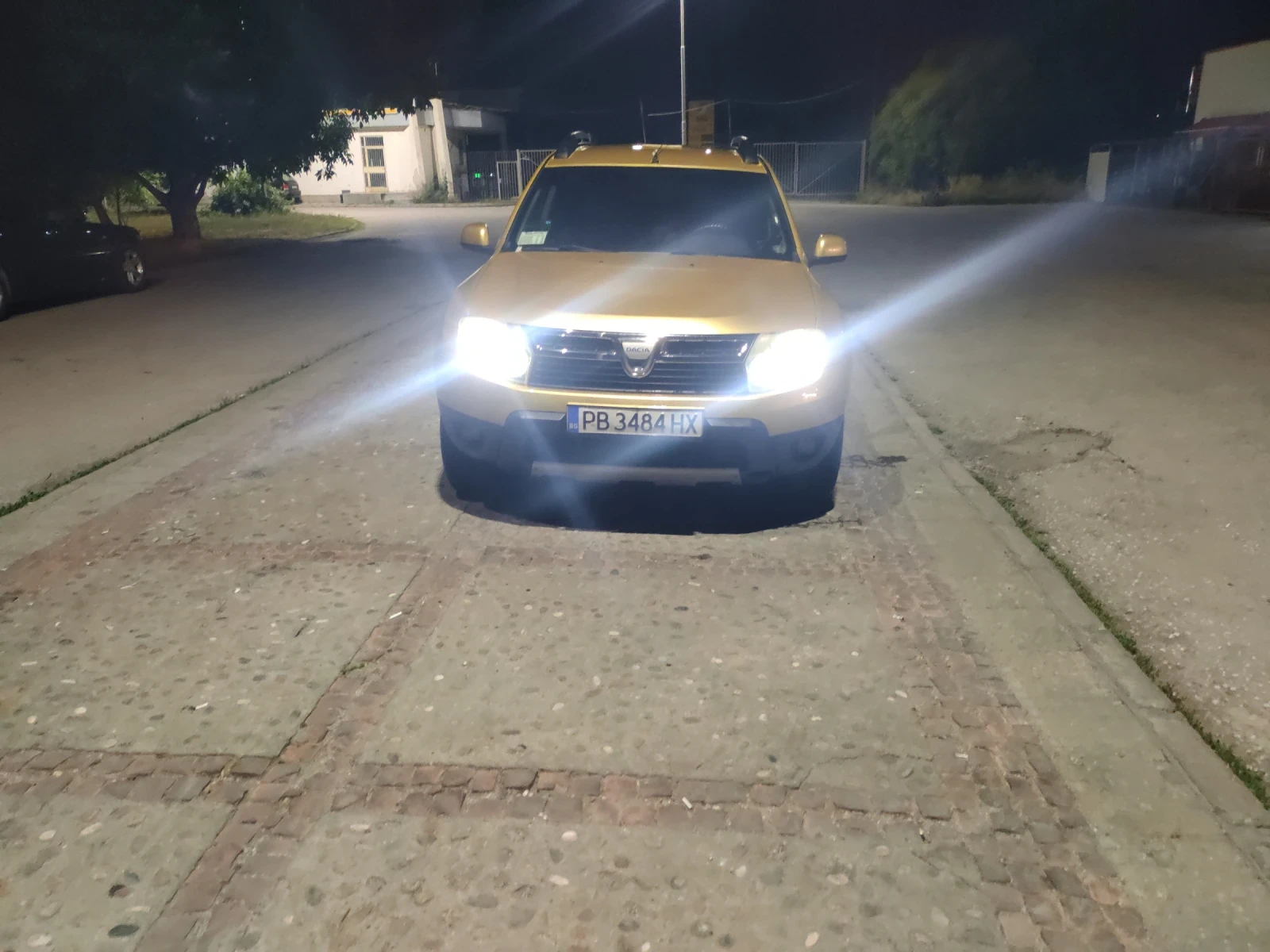 Dacia Duster SUV  - изображение 9