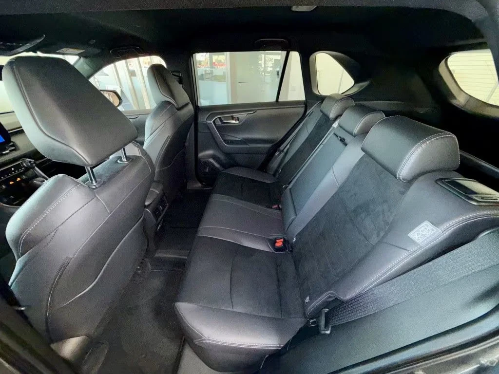 Toyota Rav4 !/GR-SPORT/306HP/PHEV/360CAM/CARPLAY/631fpr | Mobile.bg   15