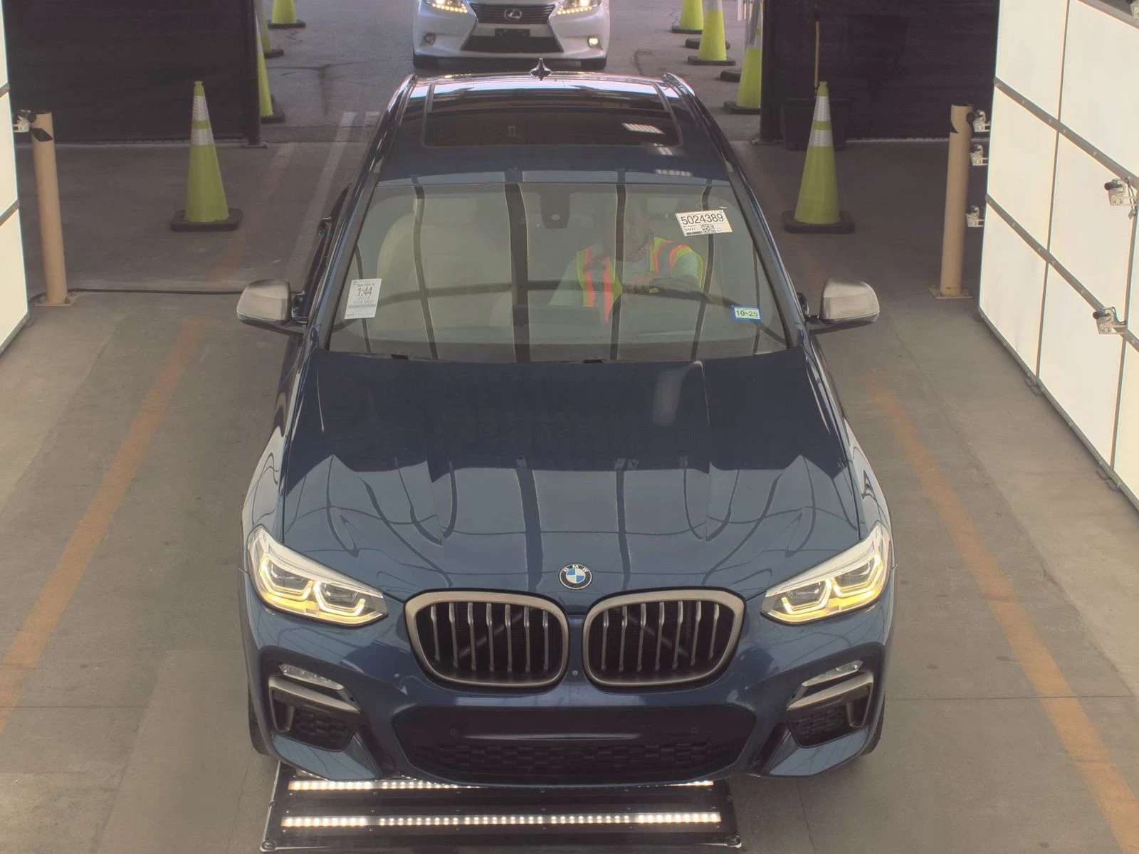 BMW X3 M40* 360* HARMAN* ОБДУХ* HEADUP* АВТОПАРКИНГ - изображение 2