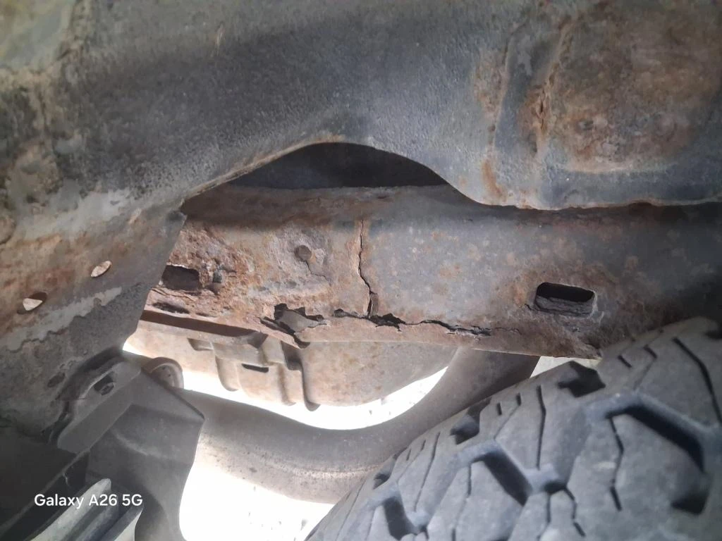 Toyota Land cruiser 95, снимка 13 - Автомобили и джипове - 54499680