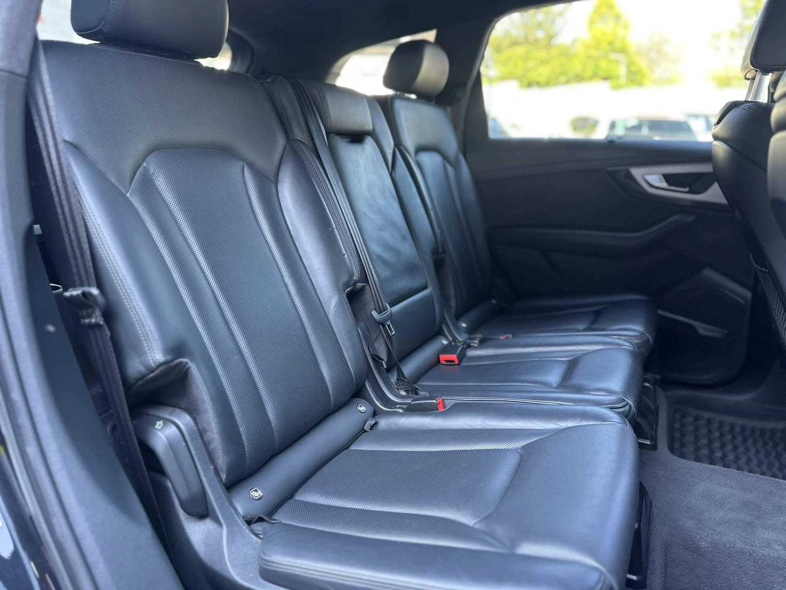 Audi Q7 50TDI 272hp. 3xS-line .DIGITAL.ПОДГРЕВ&ОБДУХВАНЕ, снимка 9 - Автомобили и джипове - 54633669