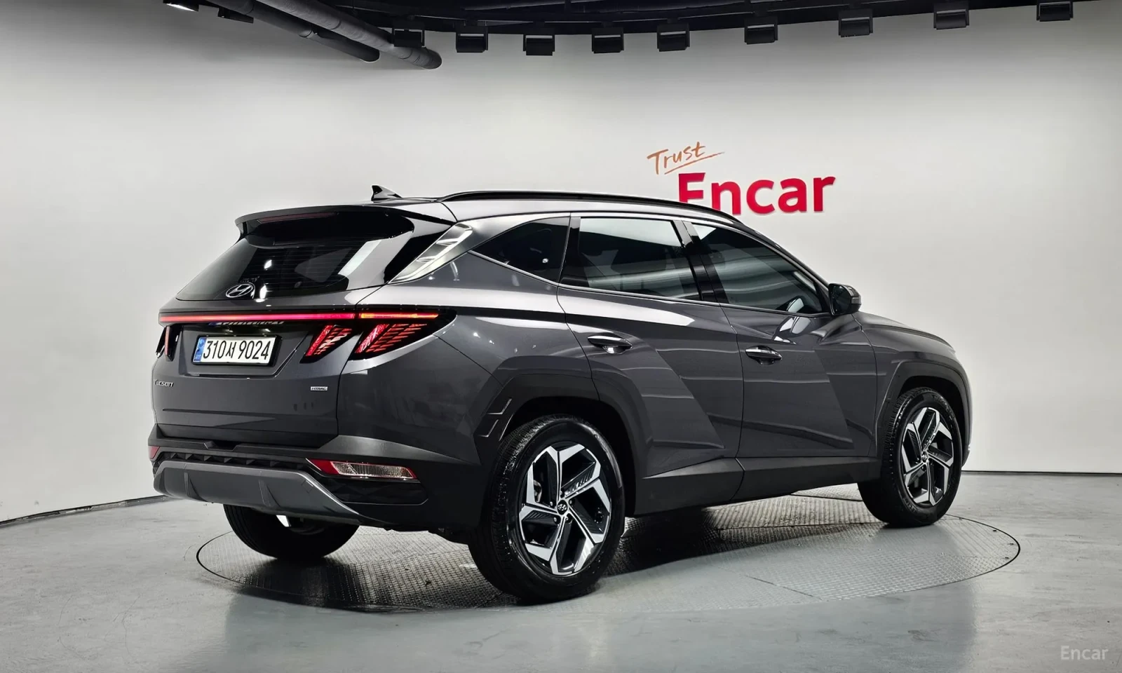 Hyundai Tucson, снимка 2 - Автомобили и джипове - 55261215