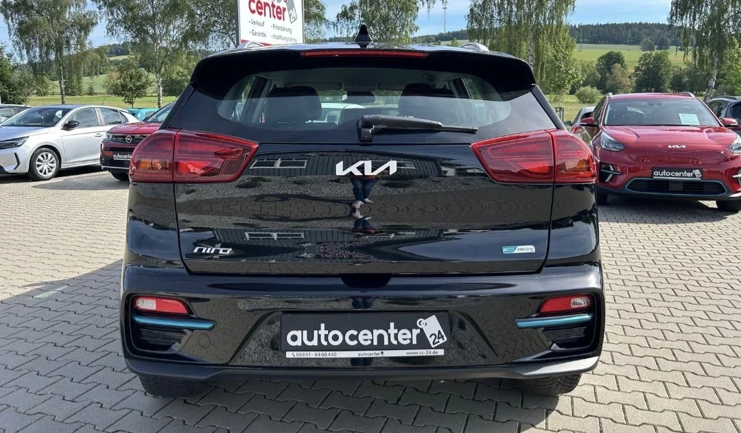 Kia Niro E-Niro Vision  39kw Гаранционна 22000км, снимка 6 - Автомобили и джипове - 55773698
