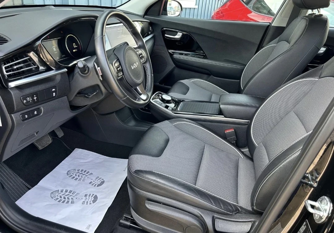 Kia Niro E-Niro Vision  39kw Гаранционна 22000км, снимка 11 - Автомобили и джипове - 55773698
