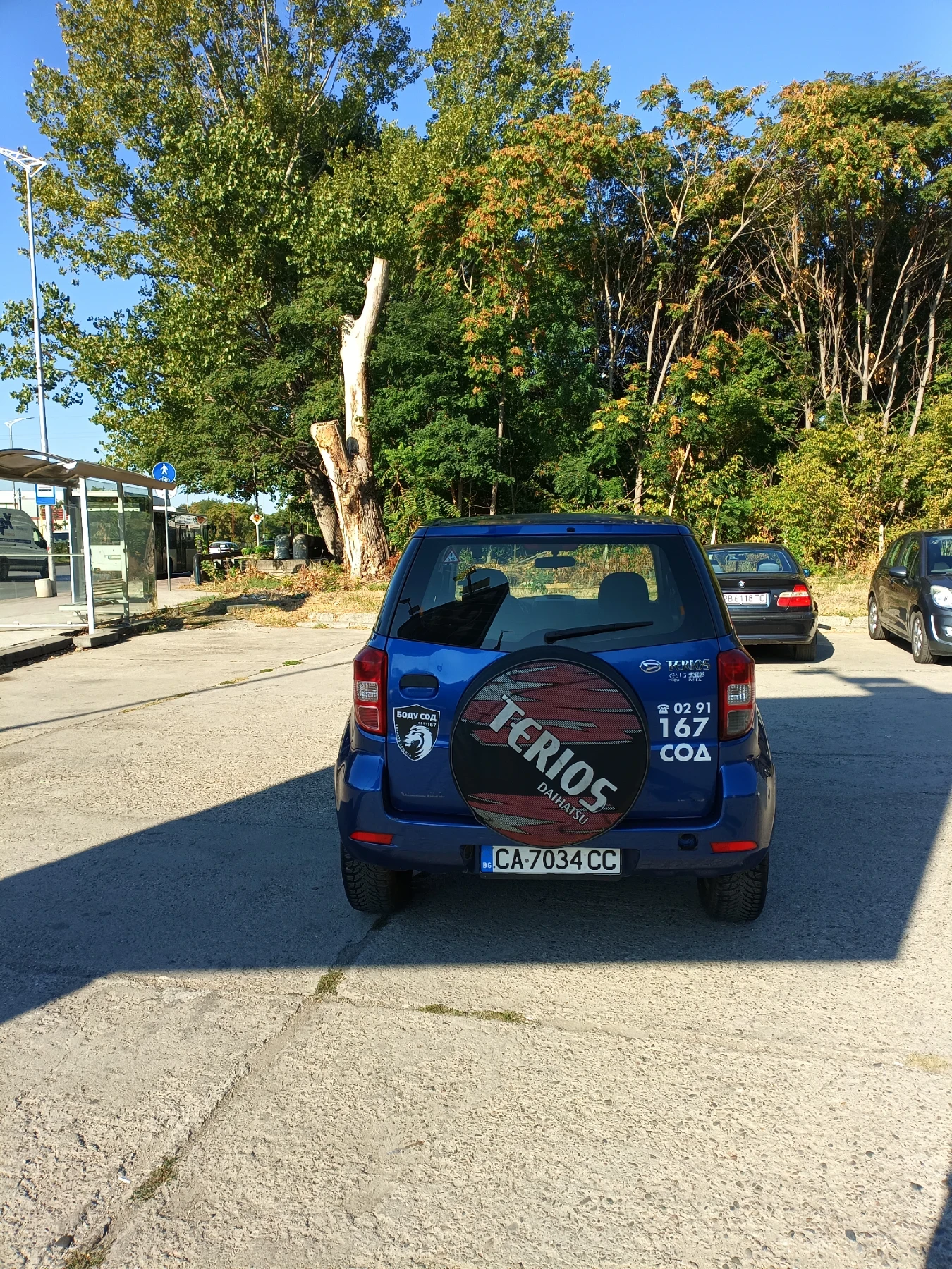 Daihatsu Terios 1.3i, снимка 6 - Автомобили и джипове - 56111307