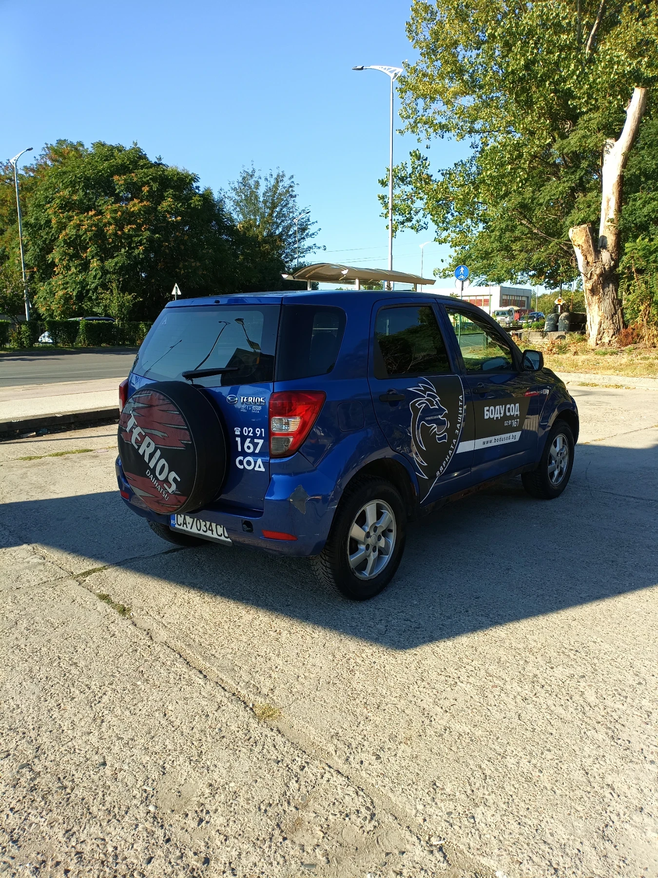 Daihatsu Terios 1.3i, снимка 5 - Автомобили и джипове - 56111307