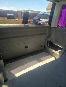 VW Multivan 2, 5 102кон мултиван7 местен климатроник изплащане, снимка 16