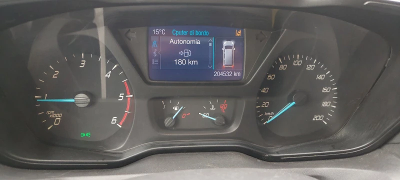 Ford Transit 2.2 TDCI  клима двойна гума, снимка 11 - Бусове и автобуси - 51990323