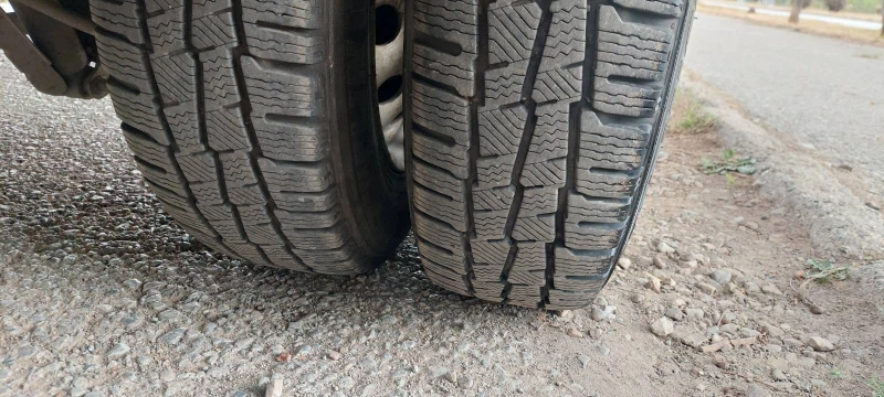 Ford Transit 2.2 TDCI  клима двойна гума, снимка 9 - Бусове и автобуси - 51990323