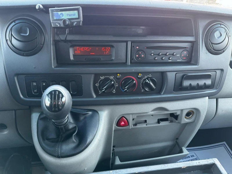 Renault Master 2.5 DCi, КЛИМАТИК, АВТОПИЛОТ , снимка 14 - Бусове и автобуси - 52461181
